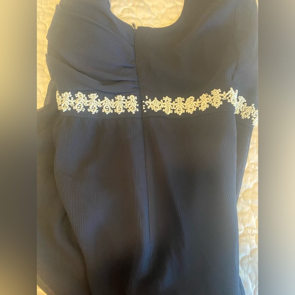 Loft navy blue top with white bead trim. Size 16. Good condition. - Picture 7 of 9
